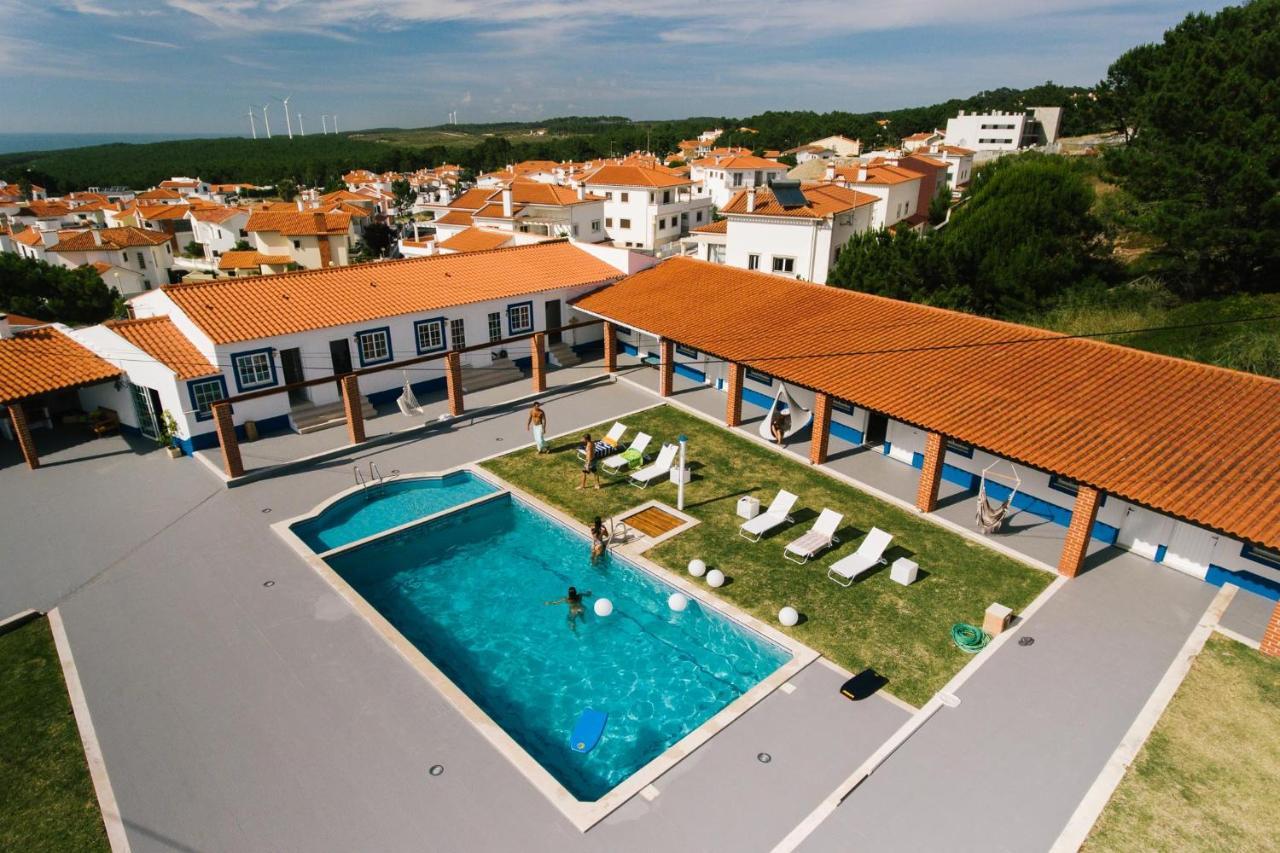 Zulla Nazare'S Surf Village Nazaré Exterior foto